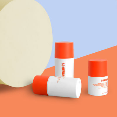 kosmetische luftlose Pumpflasche-Hautpflege 15ml 20ml, die klares Weiß verpackt